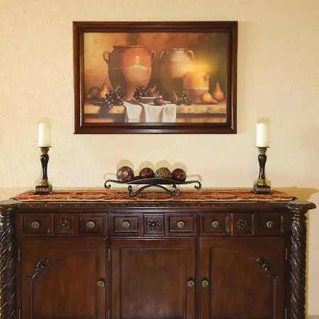 Get A Fantastic Rate For This 2 Bdrm Luxury El Cantil Condo Cantil 7Gn-2
