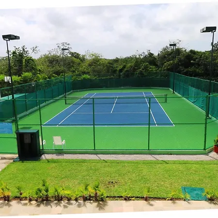 This 4Th Floor Beautifully Decorated 2 Bedroom Condo At Palmar Palmar 4C-2