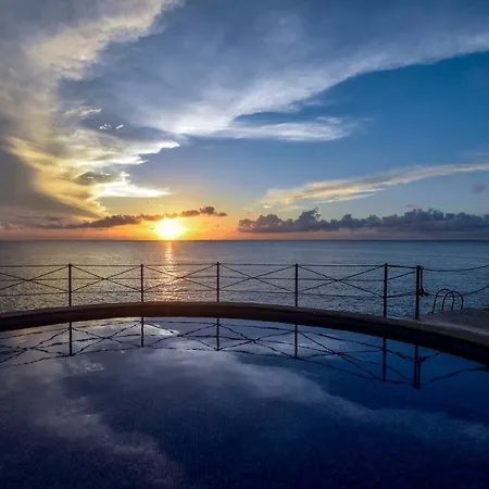 Luxury Penthouse With Incredible Ocean View And Sunsets Cantil Phcn-3