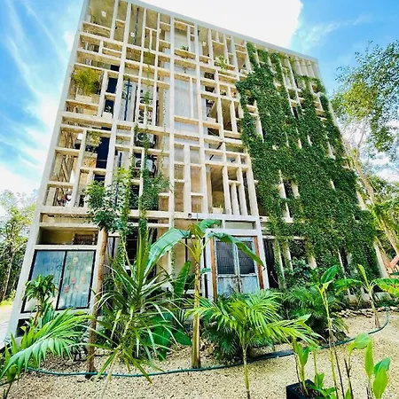 Eco-Chic Condo Halaken-2