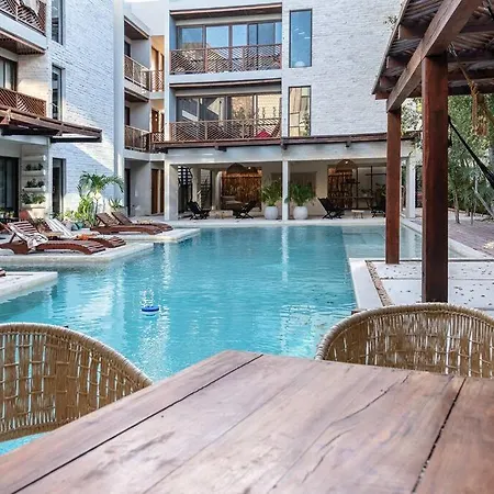 Cozy Private Suite With Stunning Pool, Ac, Wifi-2