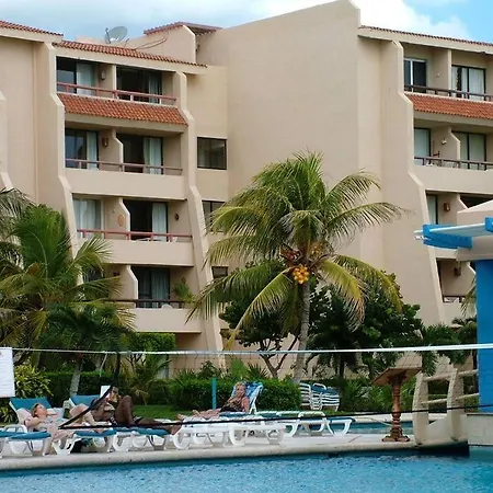 Solymar Studio #3507, Kilometro 18,7 Boulevard Kukulcan, Access To Cancun'S Best Beach-3