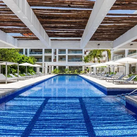 Luxury & Exclusive 3Br Apt W Amazing Amenities-2