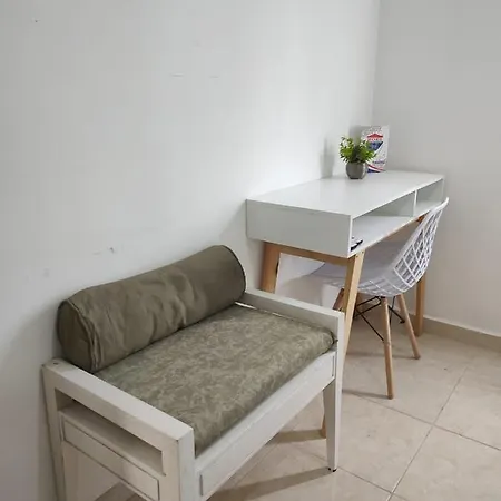 Lovely Apartment Hoestel Pedreira!-2