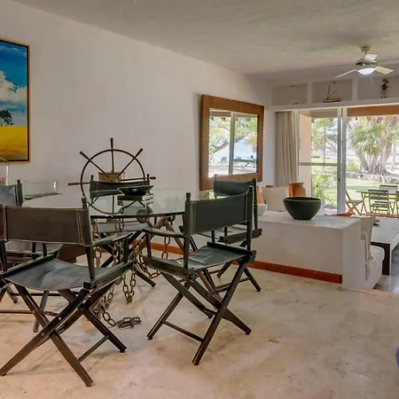 Chac Hal, Beachfront Apartment With Amenities - Chac Hal 2-3