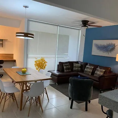 Hermoso apartamento piscina, céntrico, área libre.-3