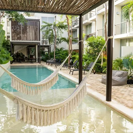 Luxury And Family Condo In La Veleta-3
