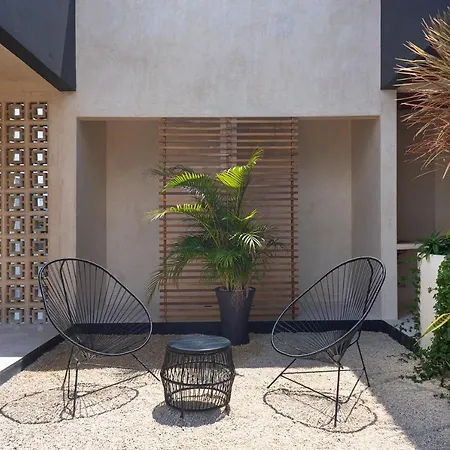 Ujo Condo Boutique-3