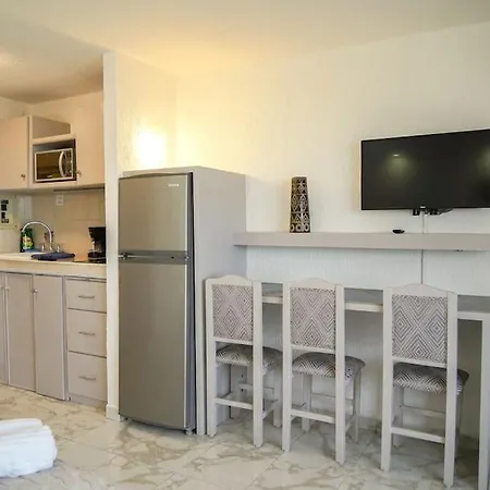Lovely View, Beach Suite, 10 Min To Airport Hotelz Sol2701-2