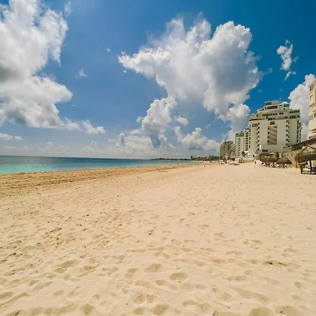 Cancun Plaza Condo Ocean Front-3