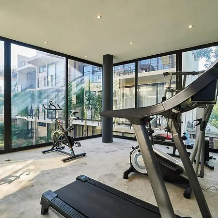 301 Amena Spacious Penthouse Private Pools And View-3