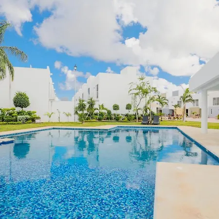 Hostpal Izamal Paradise Cancun-3