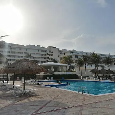 Confortable Depa En Condominio Frente Al Mar!-2