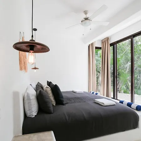 Casa Lole Amazing Views, Rooftop, Jacuzzi, Terrace And Private Pier-3