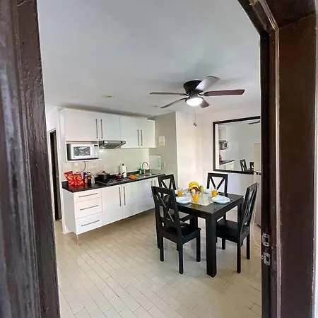 Neat Condo Beachfront At Brisas Cancun-3