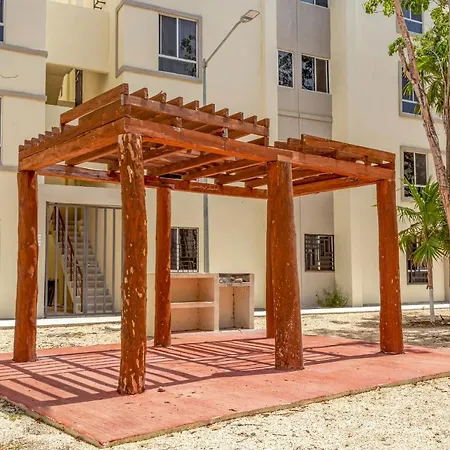 Hostpal Apartamento Turquesa-2