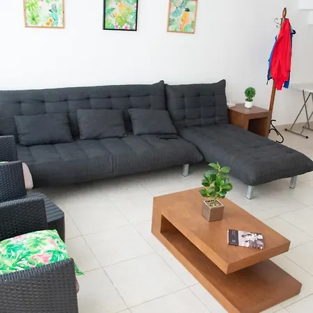Gran Casa Para Grupos Y Parejas-2
