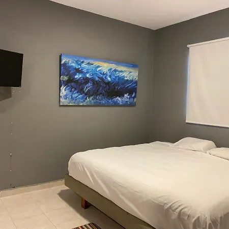 8Th Street Suites-3