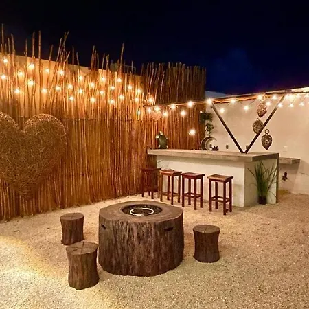 Perfect Apartment- Pool & Patio-3