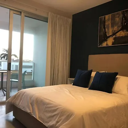 Incredible Apartment 8 Pax Near The Top Beach-2