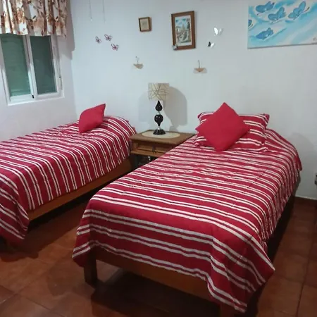 Mariposas Rooms-3