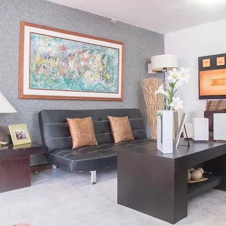 Holiday Home For 6 People-3