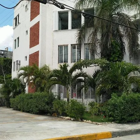 Hermoso Condominio Recien Remodelado Con Alberca Y Super Ubicacion-2