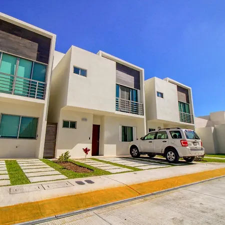 Modern Mexican Retreat-2