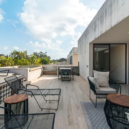 305 Luxury Penthouse With Private Pool-2