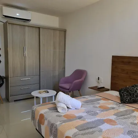 Suite Near From The Beach And Rooftop Ocean View 104-2