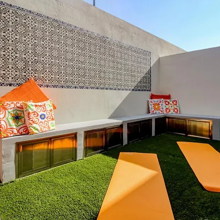 Modern Mexican Retreat-3