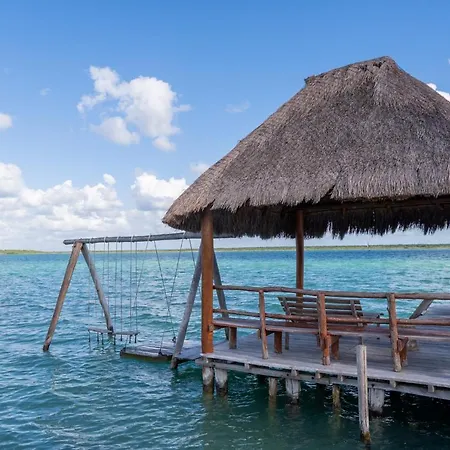 Lagoon Special Suite: Bikes & Kayaks!-2
