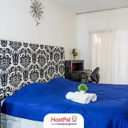 Hostpal Casa Mar Cancun-3