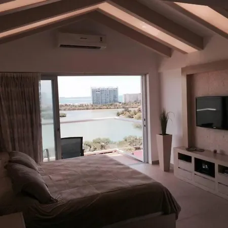 Spectacular Sea & City View Apartments At Beachfront Hotel Zone-3