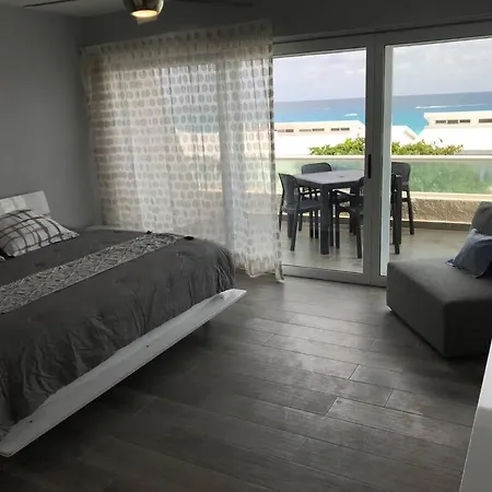 Romantic Seaview Suite Beachfront Condo Complex-2