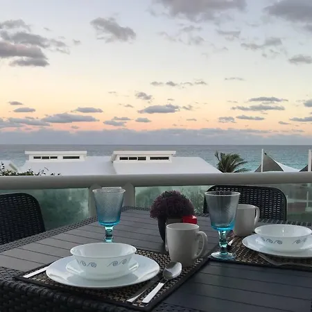 Romantic Seaview Suite Beachfront Condo Complex-3