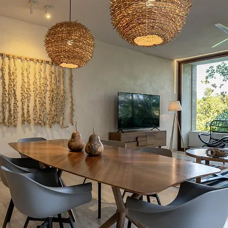 308-303 Beautiful Apartments With 3 Bedrooms-3