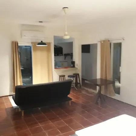 Bea Rooms And Studios-3