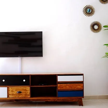 Recently Upgraded1Blk To 5Th Ave And Mamitas Beach-3