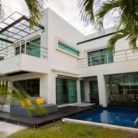 Luxury Private Villa With Pool-3