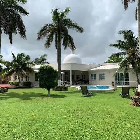 Villa For 16 Guests In Cancun - Mexico-2