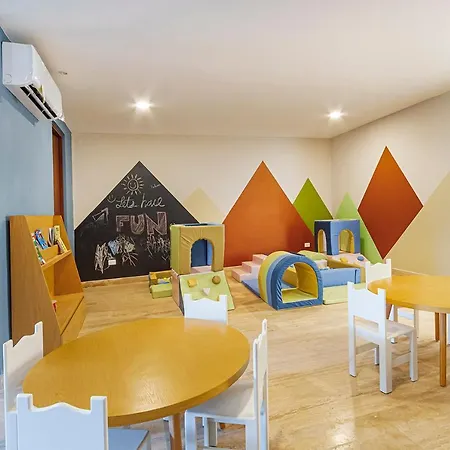 Apartment, Beach Club, Sauna,Bicycle & Gym-2