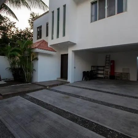 Gran Alberca Y Jardin-3