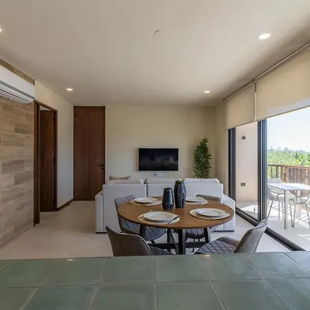 Ocean View 2Br Apartment Yum Balam-3