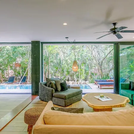 Private Plunge Pool, Art, Spa, Pool With Cabanas-2