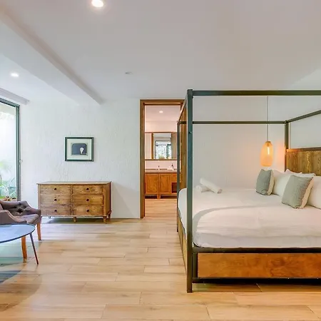 Private Plunge Pool, Art, Spa, Pool With Cabanas-3