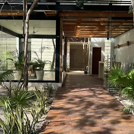 Luxury Zen Like 2 Story 3Room With Rooftop Deck Pool-3