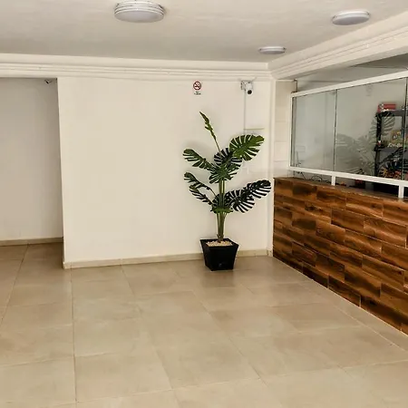 Estudios Navarro-2