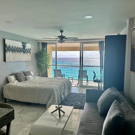 Beachfront Penthouse-3