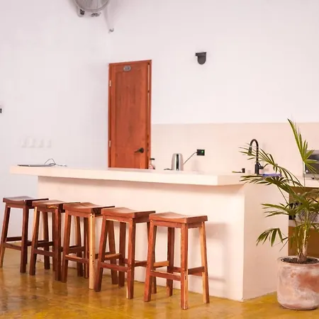 Freelance Hostel-2